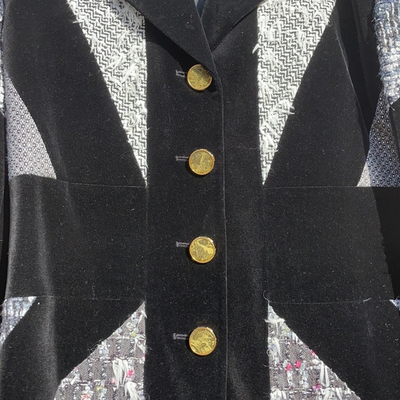 ESCADA NWOT Vintage Tweed, Wool and Cashmere Blazer - Picture 2 of 8